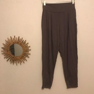 ✖️SOLD✖️ Three Dots Harem Pants